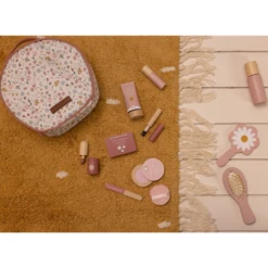 Little Dutch Beauty Case 13 Little Dutch Beauty Case -Little Dutch Store 13 8548527f e500 4b46 af6d 797b6262748b