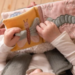 Little Dutch Soft Activity Book Flowers & Butterflies 5 Little Dutch Soft Activity Book Flowers & Butterflies -Little Dutch Store 15 a4a5993a 5847 4f3e 8dcf 95c8bbd02982