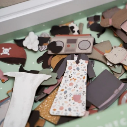 Little Dutch Magnetic Playboard Jim & Rosa 3 Little Dutch Magnetic Playboard Jim & Rosa - Image 3