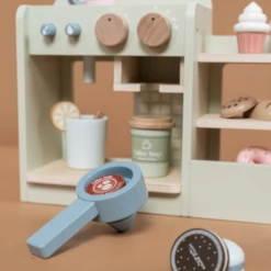 Little Dutch Coffee Corner -Little Dutch Store 4 991a7c37 b569 442f 8416 b15e275bed5a