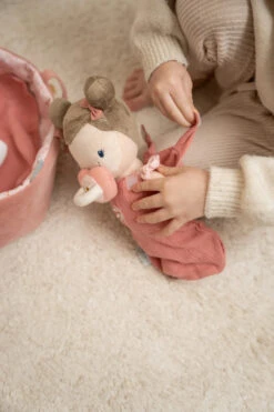 Little Dutch Baby Doll Rosa Little Pink Flowers 15 Little Dutch Baby Doll Rosa Little Pink Flowers -Little Dutch Store LD4553 BabyDollRosa 3 9d39c9e4 3cfd 4ebe ba97 2f11628b192b